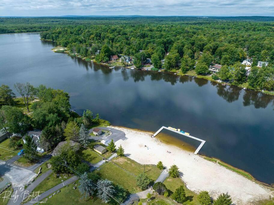Cozy, Spacious House *New*Inthecommunity+Fire Pit Tobyhanna Extérieur photo