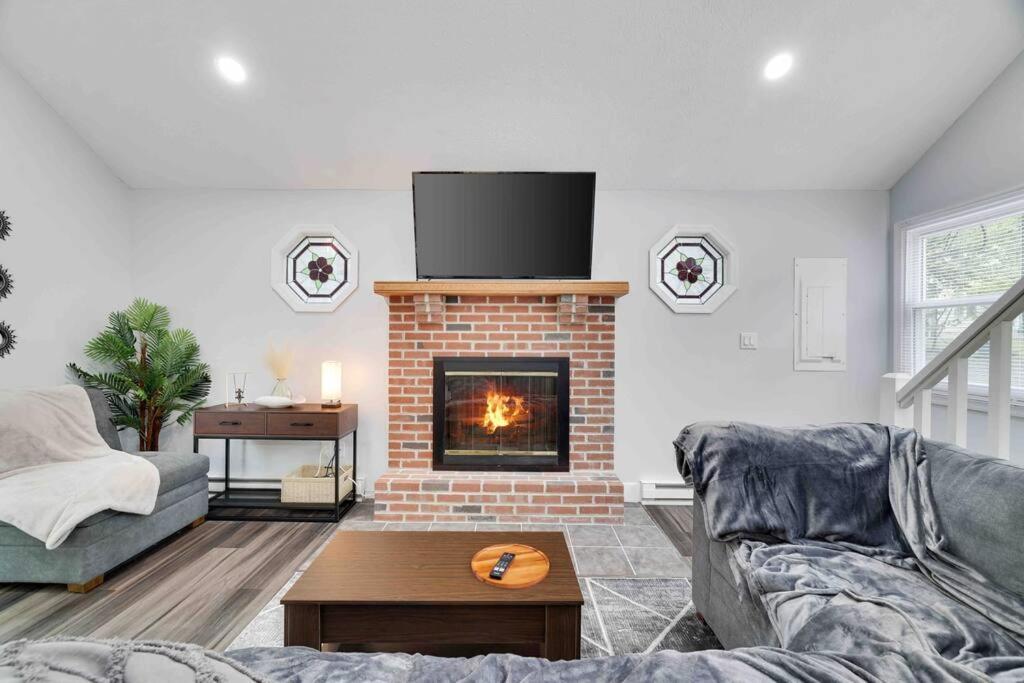 Cozy, Spacious House *New*Inthecommunity+Fire Pit Tobyhanna Extérieur photo